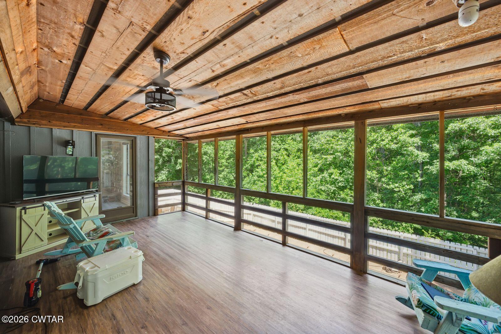 4110 Corinth Road Lexington, TN 38351 - Photo 28 of 59 Screened Porch