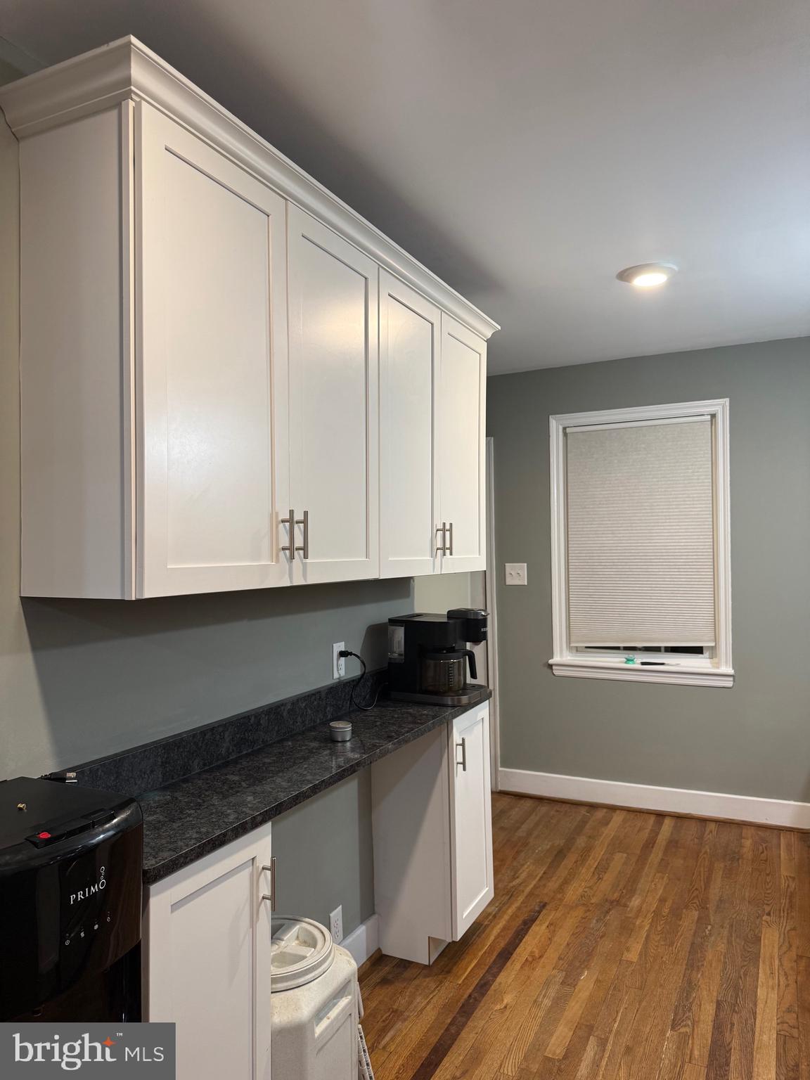 328 Bryan Place Hagerstown, MD 21740 - Photo 6 of 24 a kitchen with granite countertop a sink and cabinets