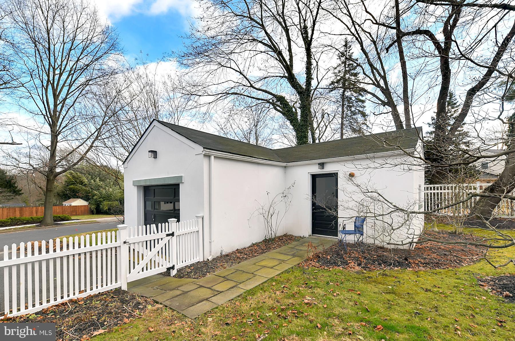 58 Cranbury Road Princeton Junction, NJ 08550 - Photo 13 of 19 Garage with attached Studio/Office