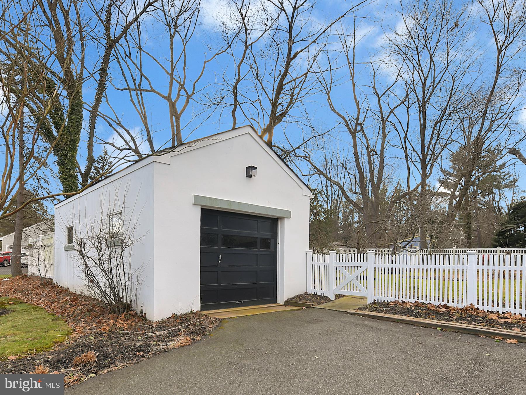 58 Cranbury Road Princeton Junction, NJ 08550 - Photo 19 of 19 garage