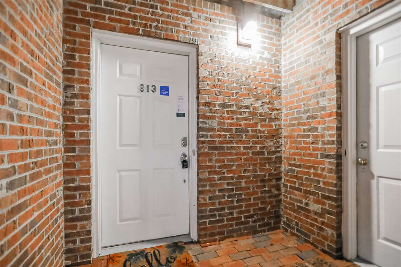913 Springfork Drive Cary, NC 27513 - Photo 8 of 25 Photo 8