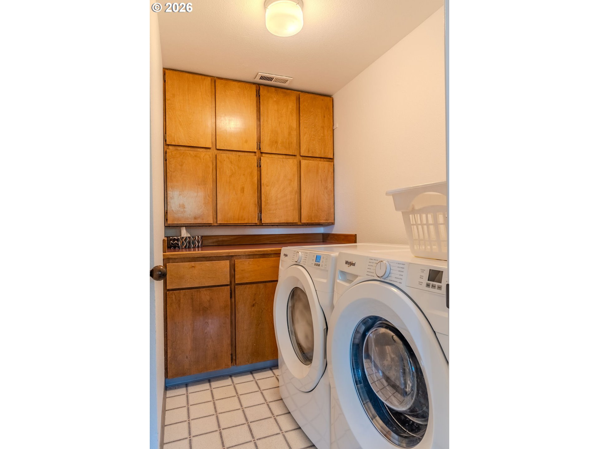 32728 Northeast Chamberlain Road Corbett, OR 97019 - Photo 26 of 48 Laundry