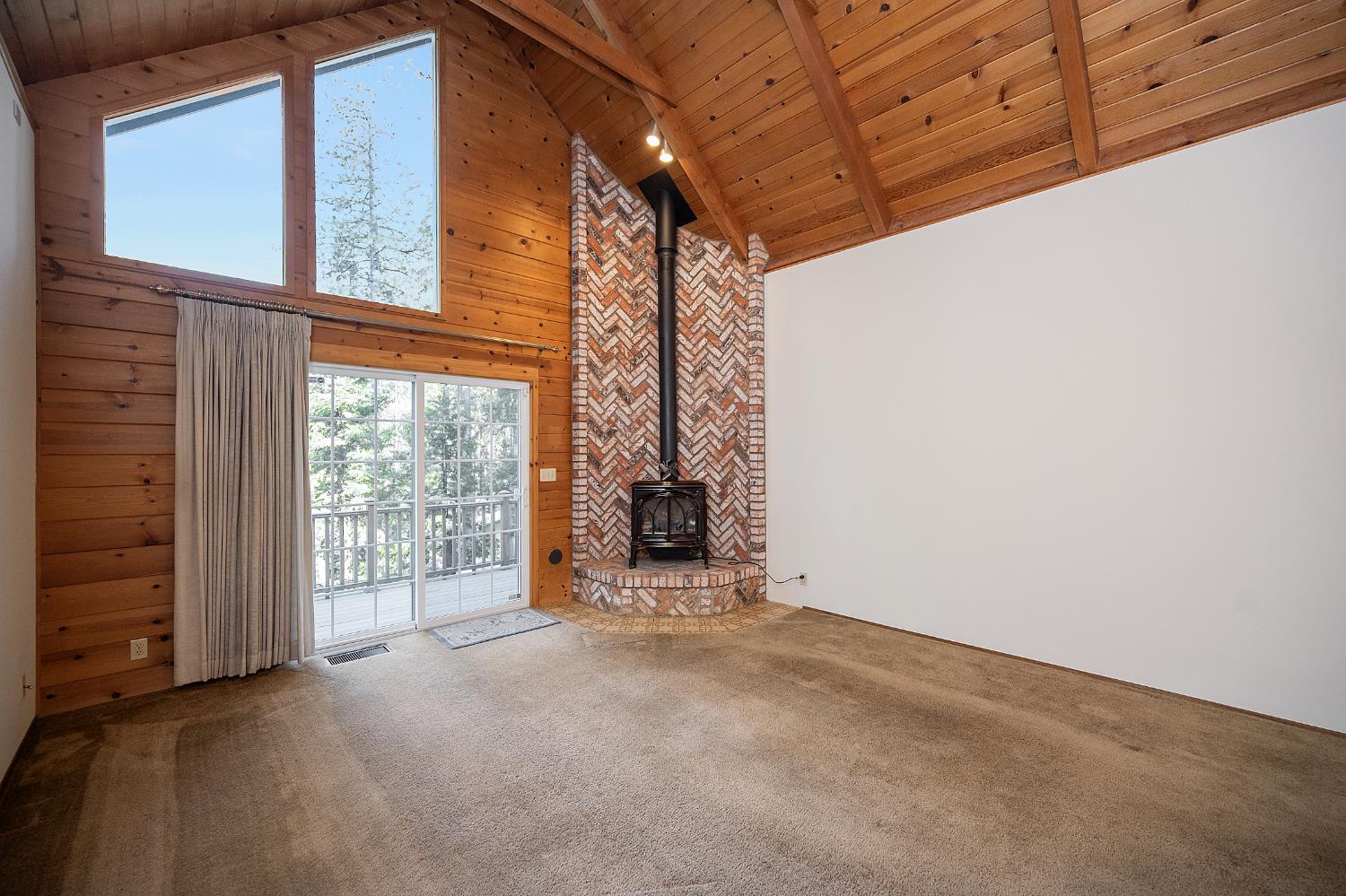 2602 Linnet Lane Arnold, CA 95223 - Photo 8 of 58