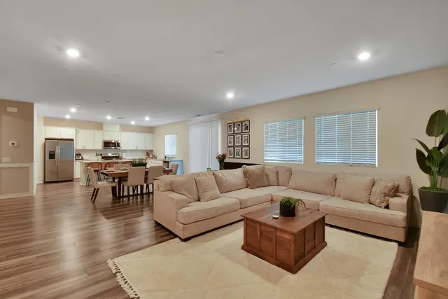 $569,900 | 2032 Gatlin Court, Plumas Lake, CA 95961