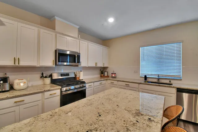 $569,900 | 2032 Gatlin Court, Plumas Lake, CA 95961