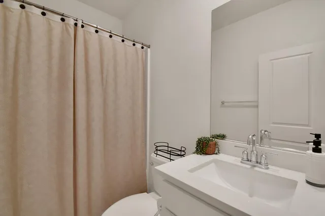 $569,900 | 2032 Gatlin Court, Plumas Lake, CA 95961