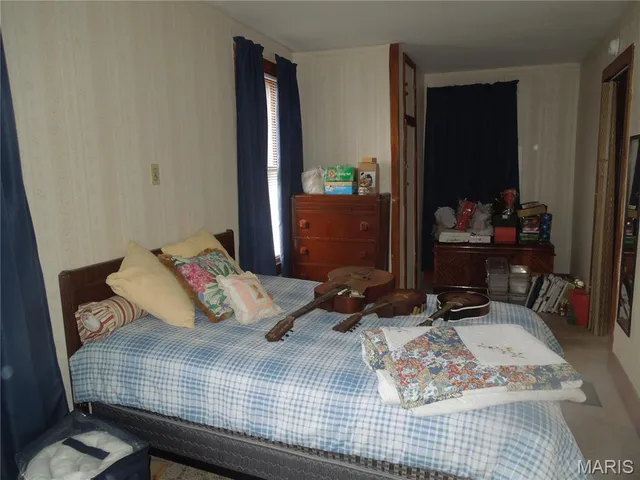 $58,000 | 323 North Maple Street, Nokomis, IL 62075