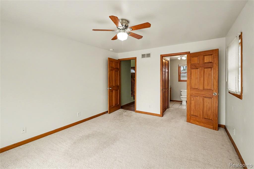6522 Bennett Lake Road Fenton, MI 48430 - Photo 15 of 28