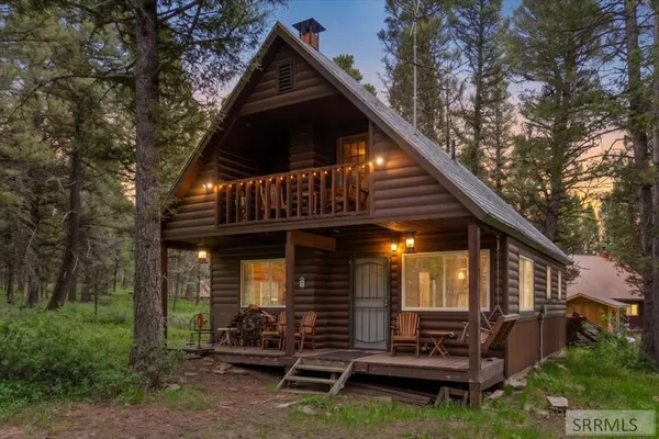 $650,000 | 4158 Beaver Springs Road, Island Park, ID 83429