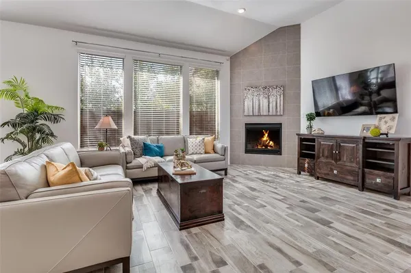 $456,000 | 4602 Magnolia Park Drive, Arlington, TX 76005