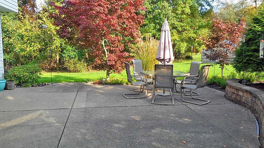106 Old Farm Road Canonsburg, PA 15317 - Photo 22 of 25 Large patio is a great place to entertain!