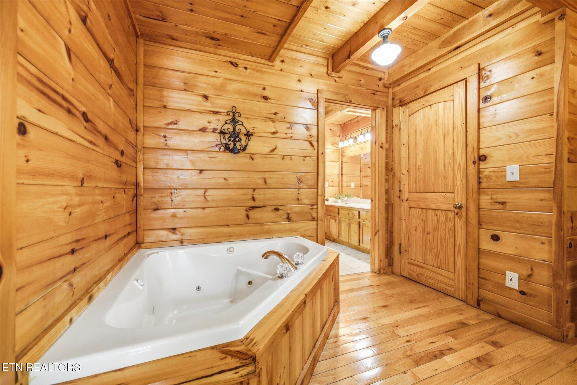 2606 Tree Top Way Pigeon Forge, TN 37863 - Photo 23 of 38 23