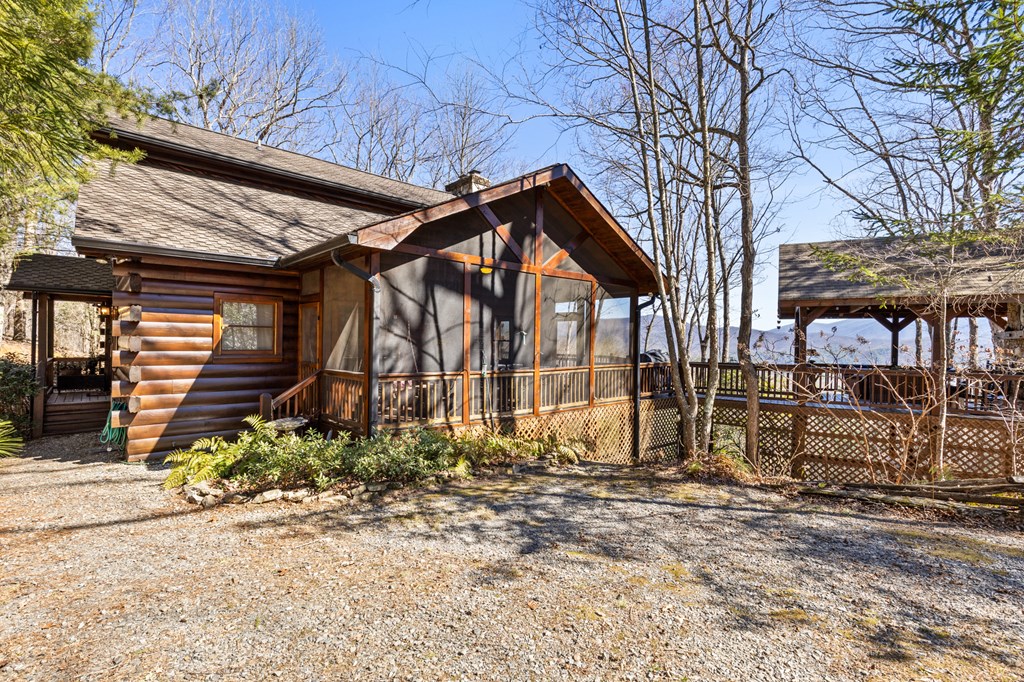 20 Broken Arrow Path Blue Ridge, GA 30513 - Photo 22 of 58 Gallery Image 22