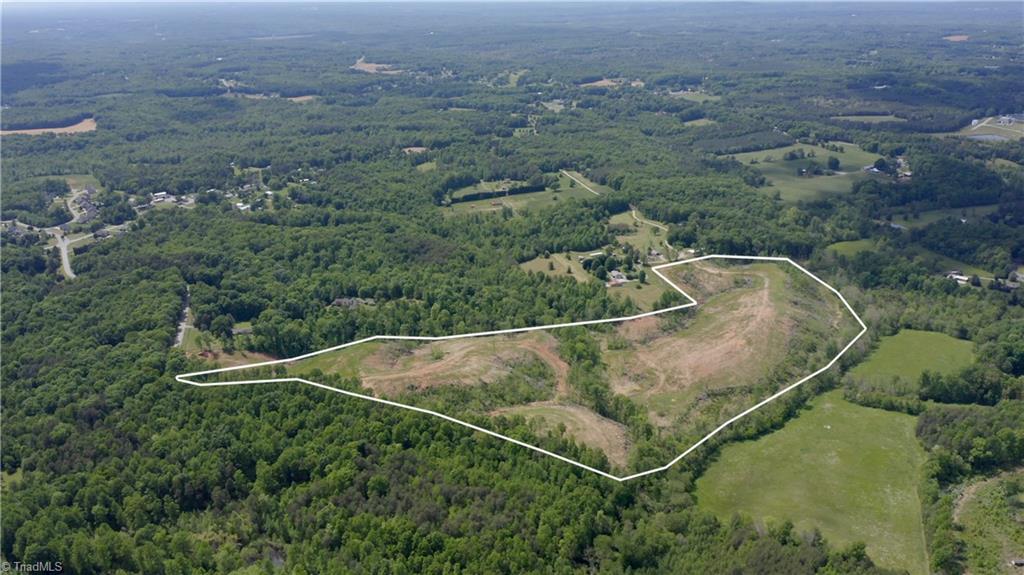 2833 Griffin Road Rural Hall, NC 27045 - Photo 13 of 33