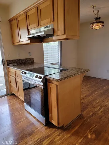 $649,000 | 1582 Mitchell Avenue, Tustin, CA 92780