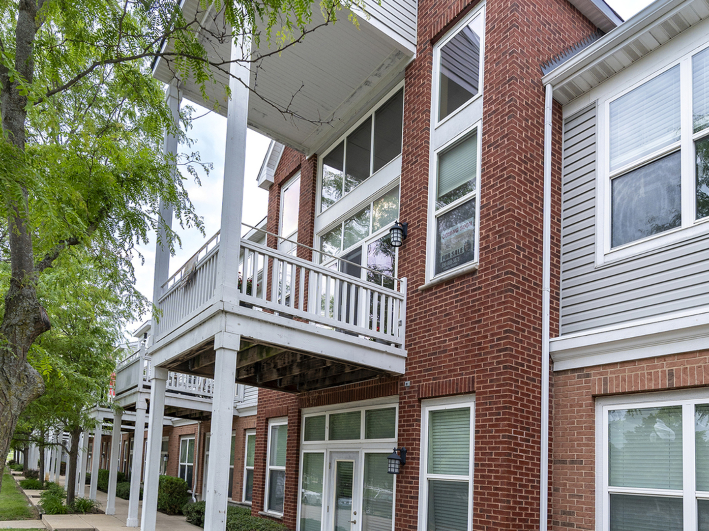 1716 Simms Street Aurora, IL 60504 - Photo 5 of 29 front view of a building