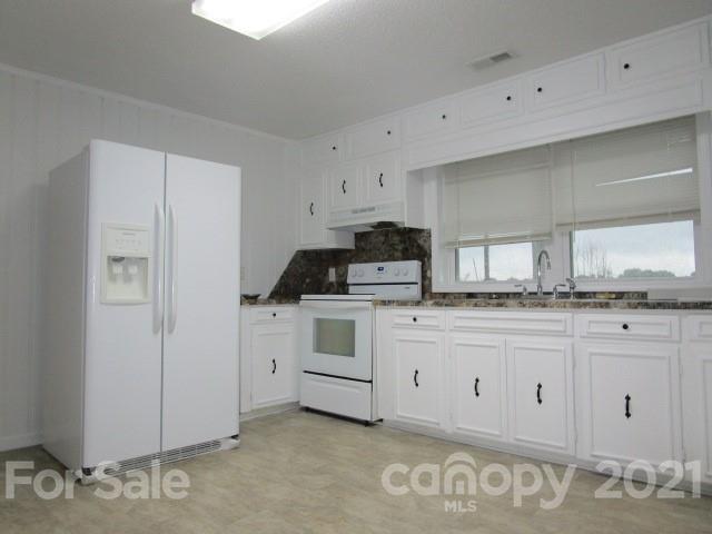 7700 Oak Ridge Church Road Connelly Springs, NC 28612 - Photo 9 of 24 Gallery Image 9