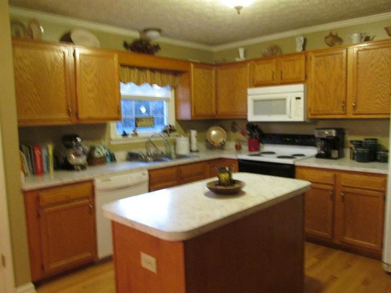 7061 Fords Mill Road Versailles, KY 40383 - Photo 20 of 37 Photo 21