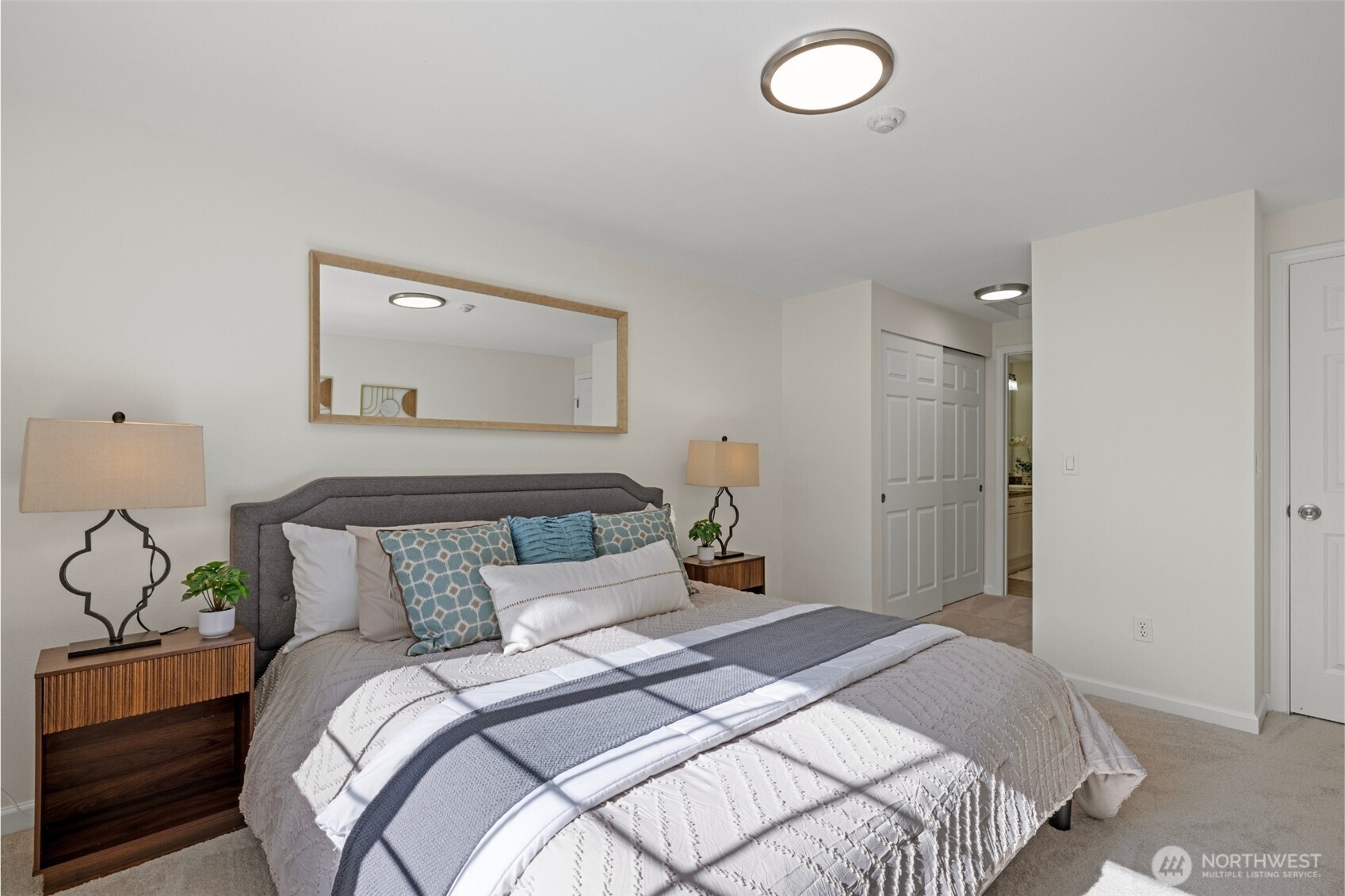 10909 Avondale Road Northeast, Unit H132 Redmond, WA 98052 - Photo 11 of 20 Gallery Image 11