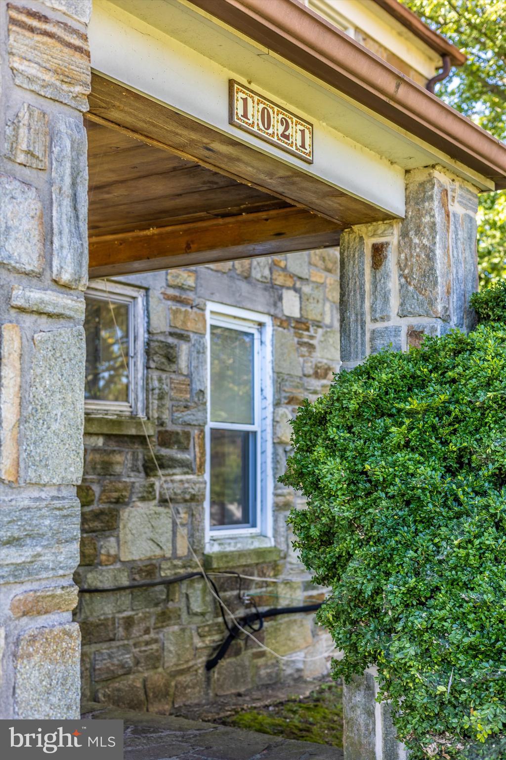 1021 Saffell Road Reisterstown, MD 21136 - Photo 11 of 57 a front view of a building