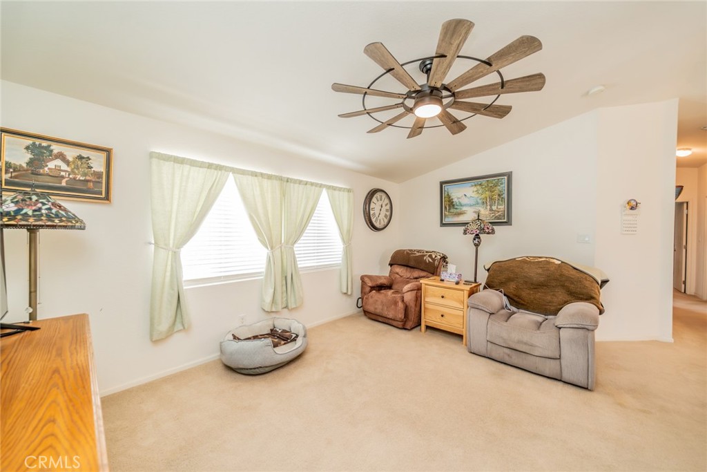 22241 Nisqually Road, Unit 59 Apple Valley, CA 92308 - Photo 8 of 54