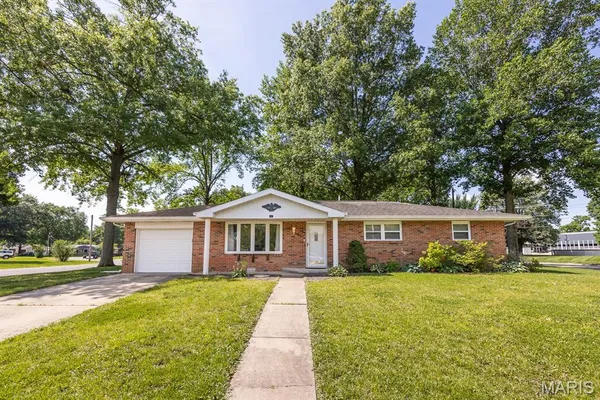 $269,900 | 504 Chevelle Drive, Mascoutah, IL 62258
