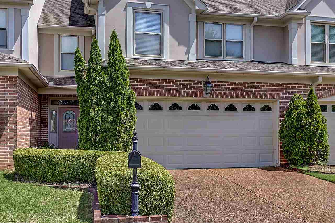 1716 Village Ridge Place Collierville, TN 38017 - Photo 1 of 25 Gallery Image 1