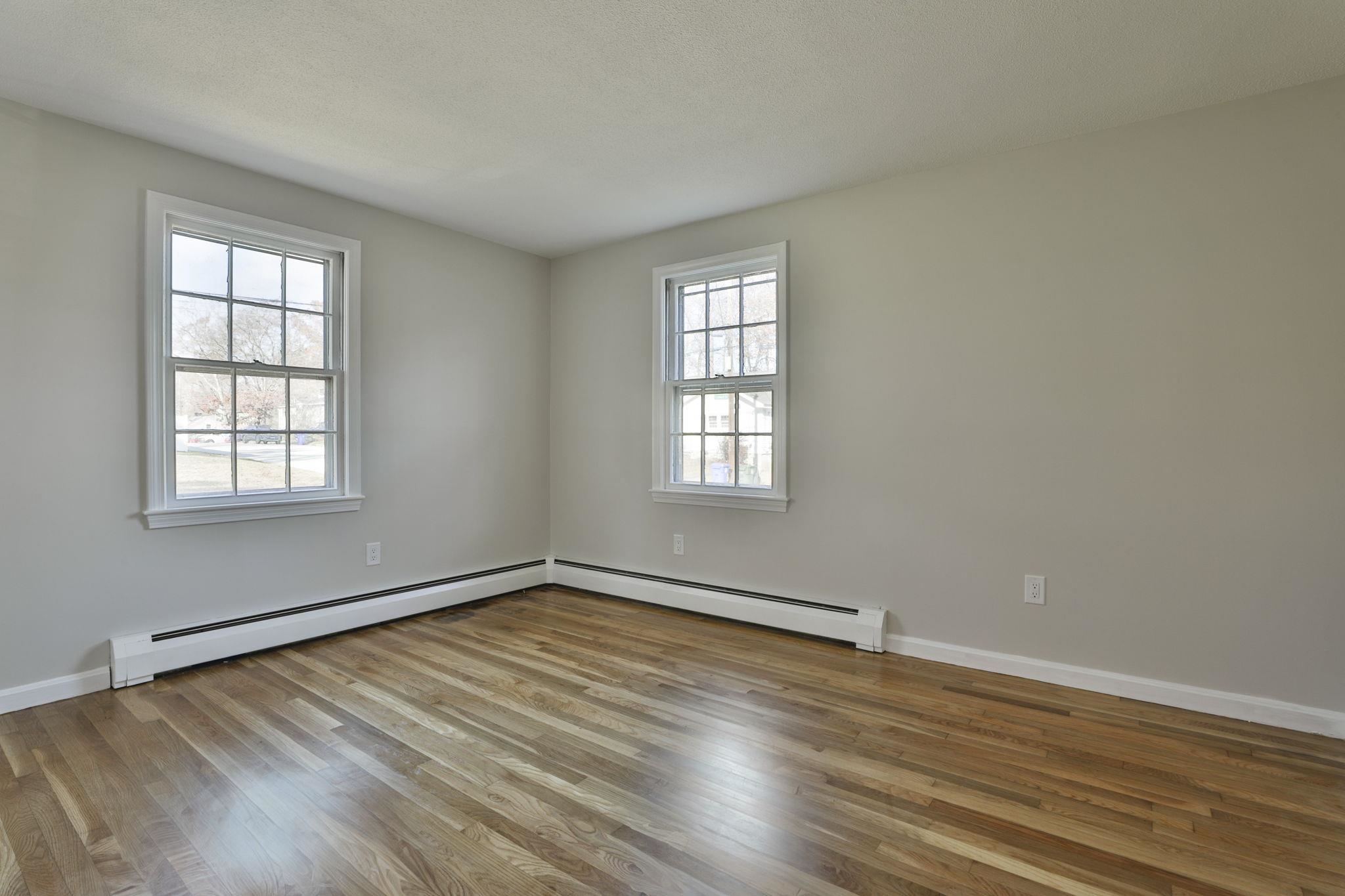 2 Hulme Street Manchester, NH 03109 - Photo 14 of 30