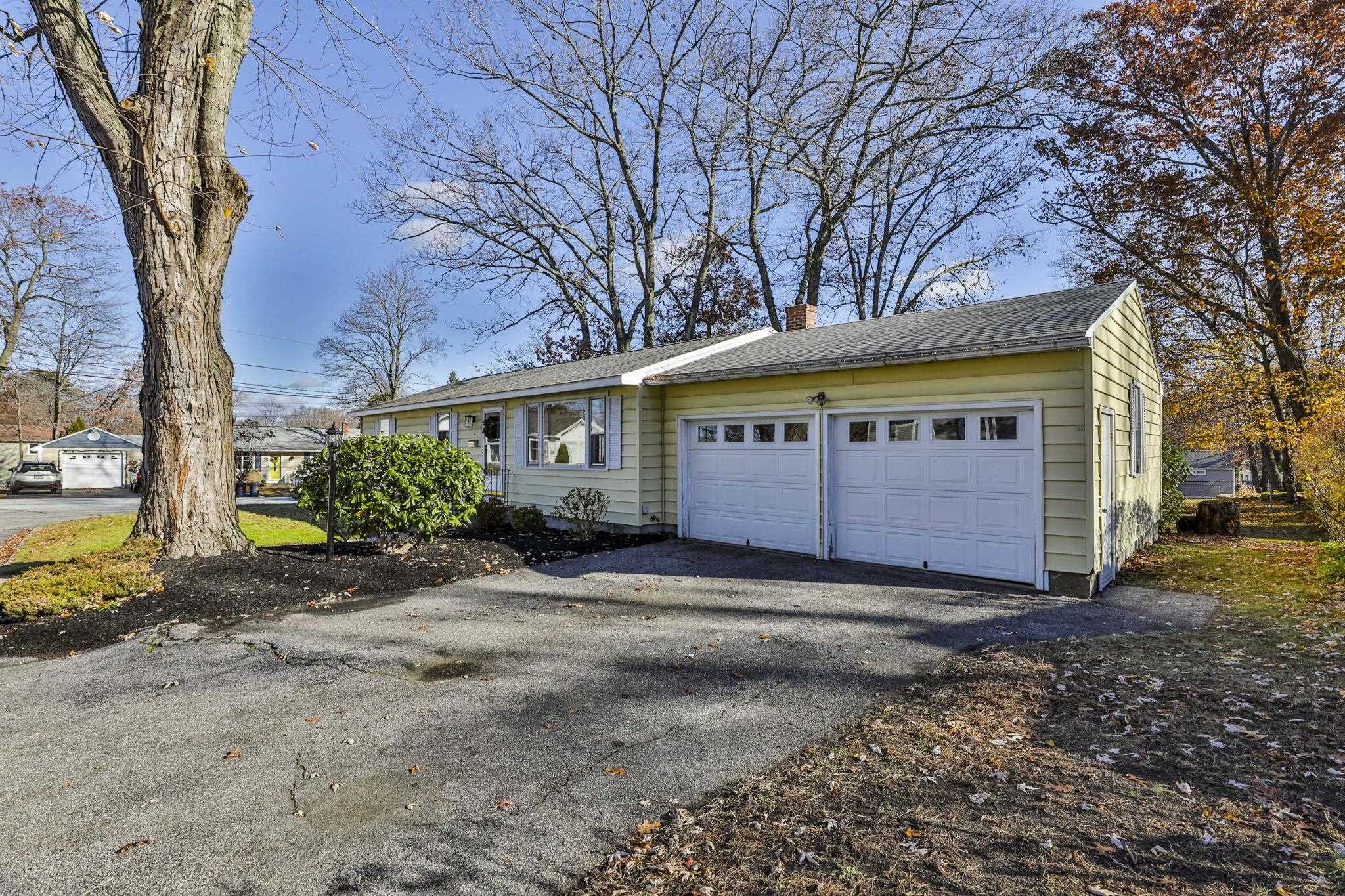 2 Hulme Street Manchester, NH 03109 - Photo 2 of 30