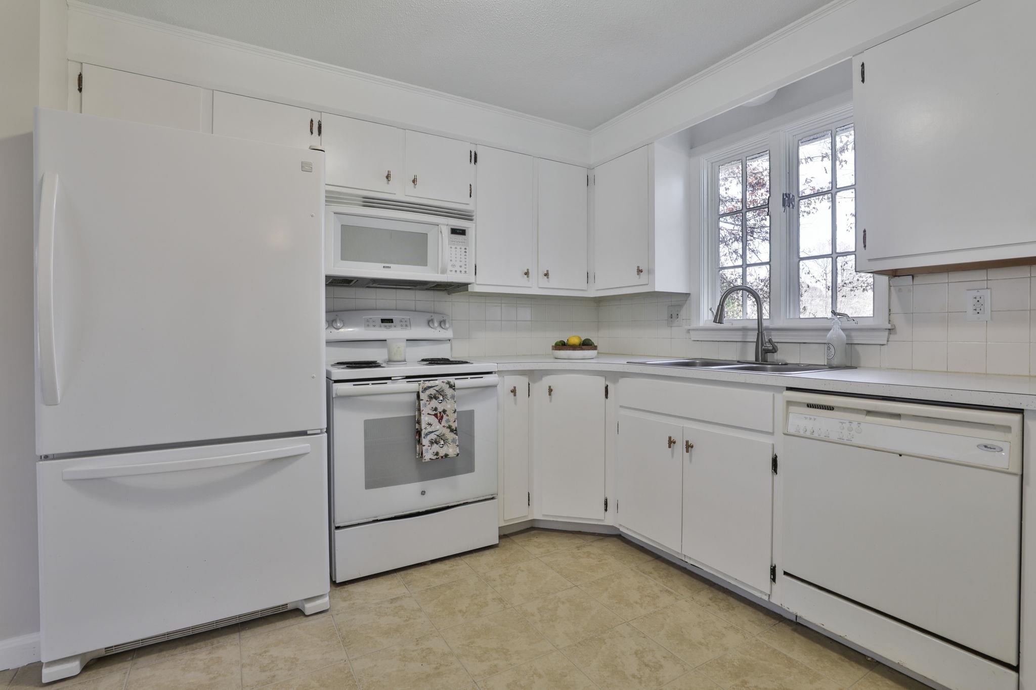 2 Hulme Street Manchester, NH 03109 - Photo 30 of 30