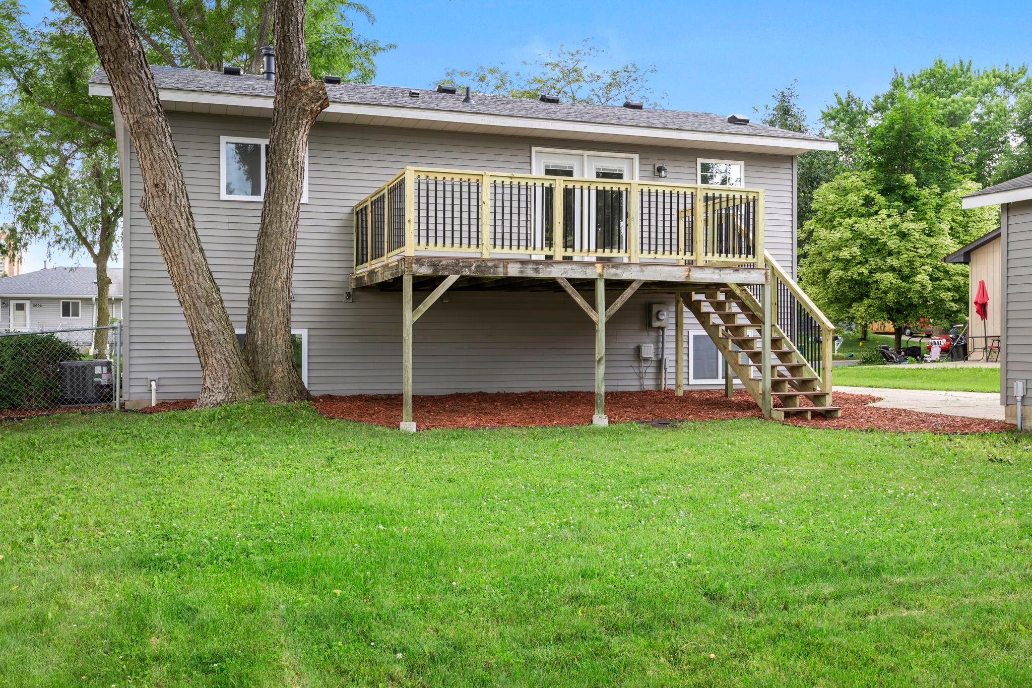 2043 42nd Street Northwest Rochester, MN 55901 - Photo 25 of 30