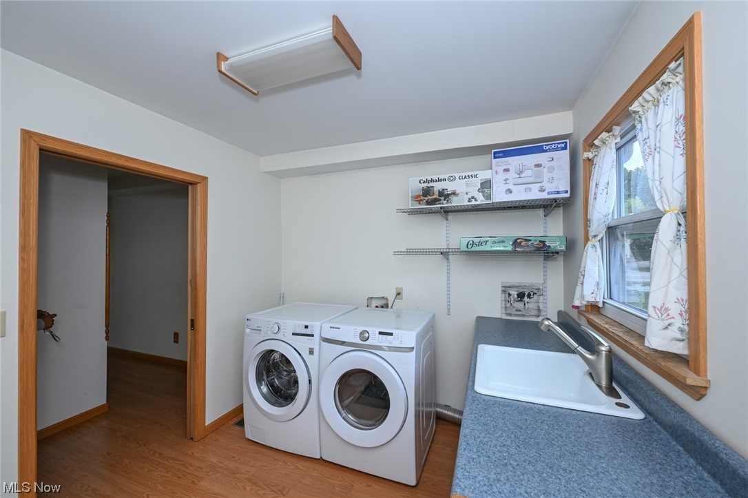 4574 Fishcreek Road Stow, OH 44224 - Photo 28 of 49 Laundry area