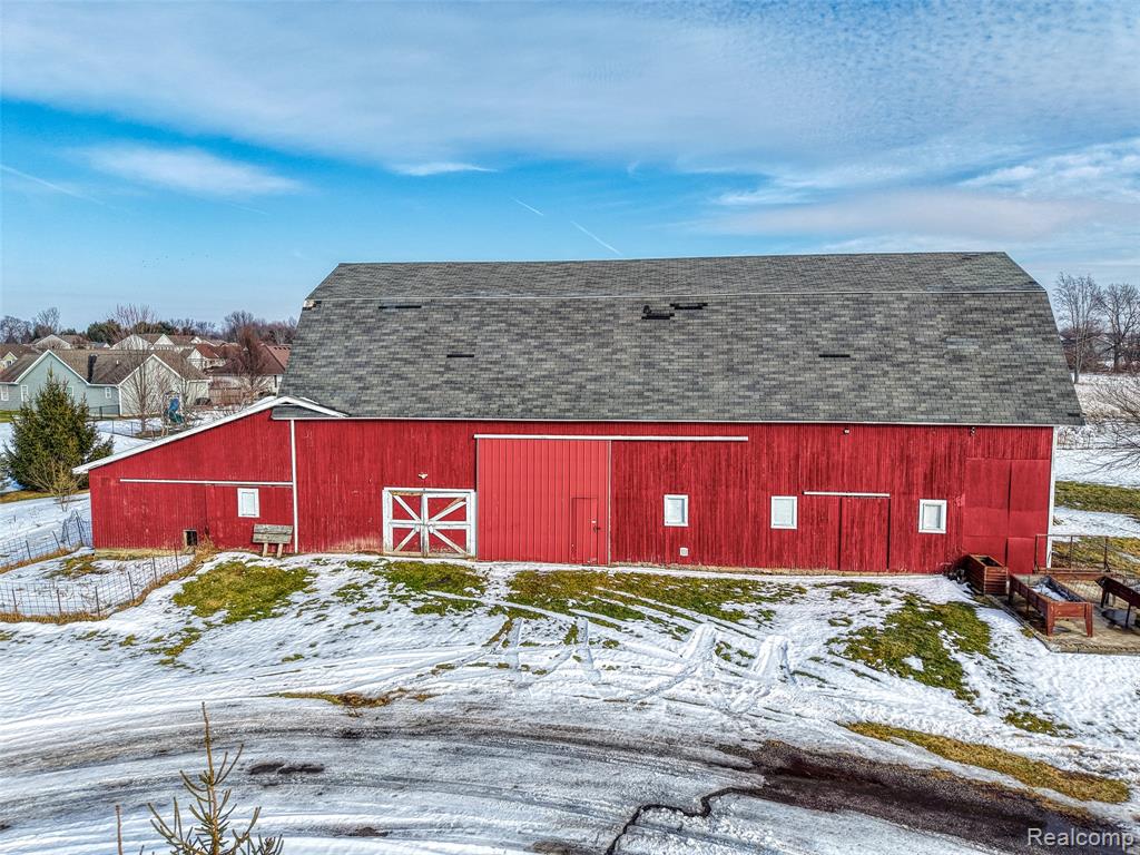 3342 Oak Grove Road Howell, MI 48855 - Photo 15 of 55