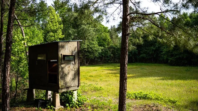 $1,670,000 | 1 Cemetary Road, Harrisonburg, LA 71340