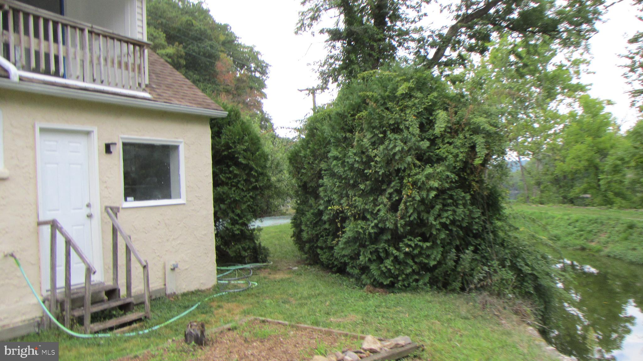 1744 Easton Road Riegelsville, PA 18077 - Photo 15 of 17 Back Of House