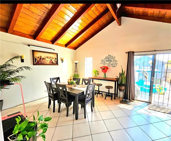 $574,900 | 938 South Tajauta Avenue, Compton, CA 90220