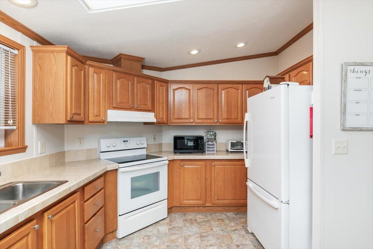 30 Hagop Road Salem, NH 03079 - Photo 10 of 26