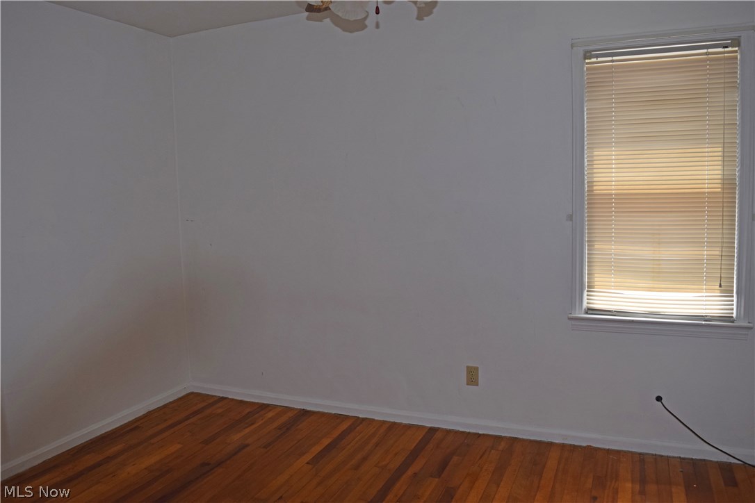 1411 Cranover Road Cleveland, OH 44124 - Photo 10 of 20