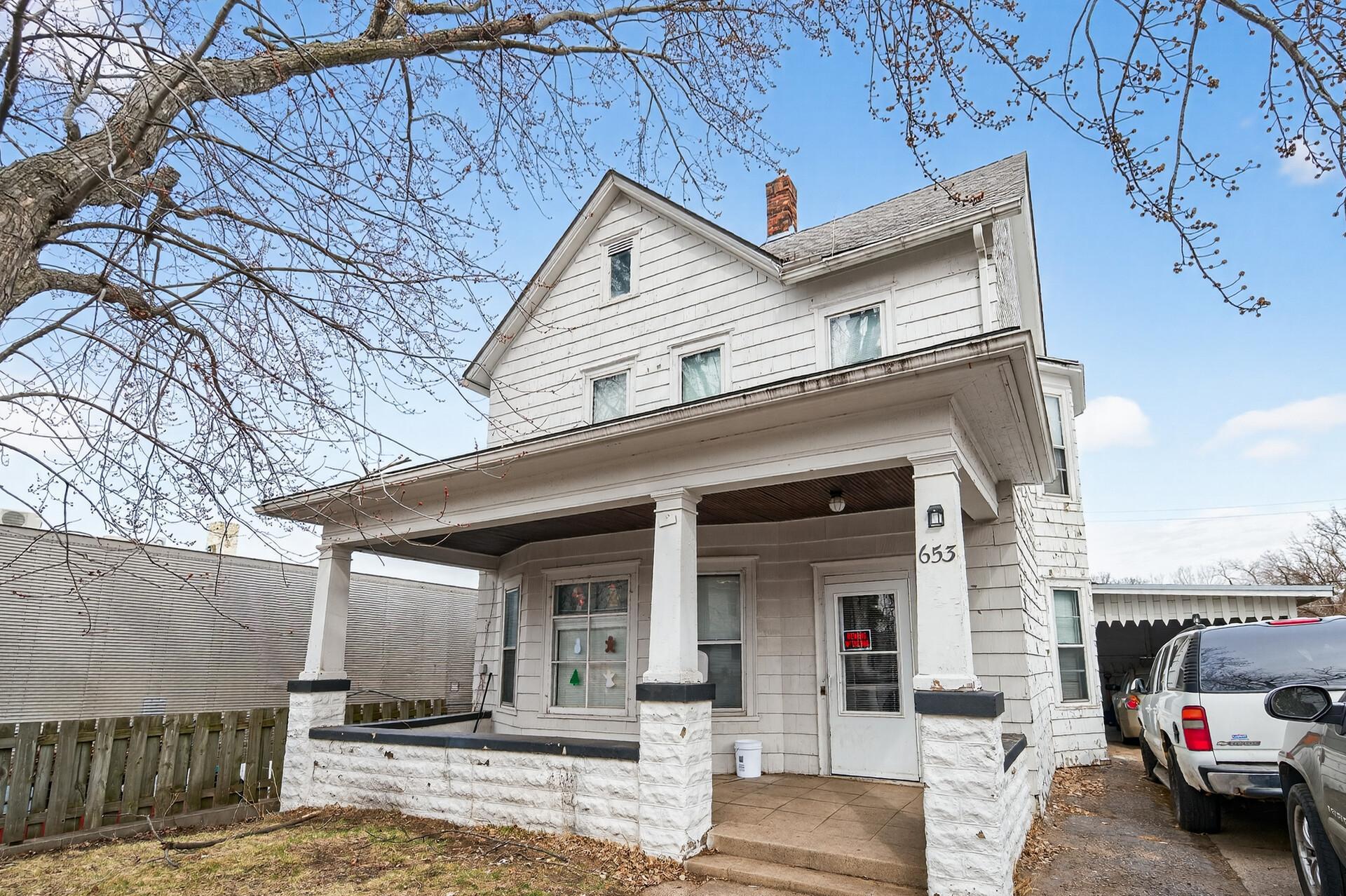 653 Sims Avenue St. Paul, MN 55130 - Photo 1 of 12