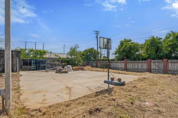 $680,000 | 1409 Payne Avenue, Modesto, CA 95351