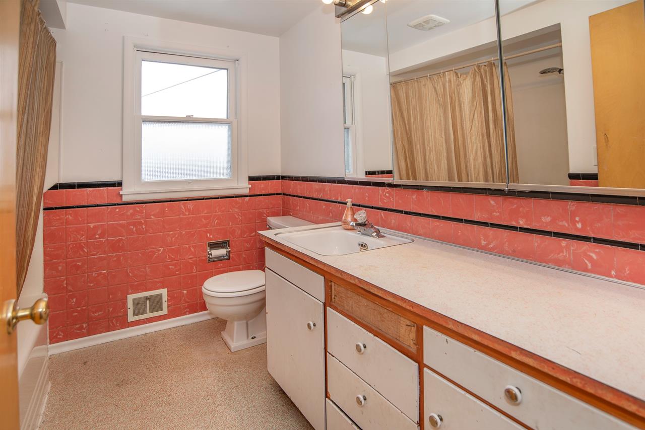 816 North Bowdish Road Spokane Valley, WA 99206 - Photo 9 of 20 Gallery Image 9