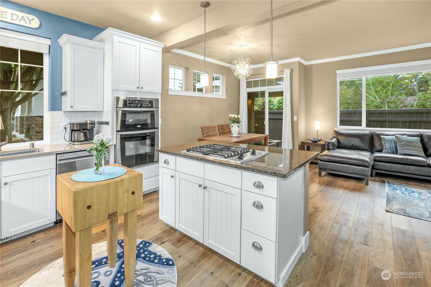 16212 41st Drive Southeast Bothell, WA 98012 - Photo 12 of 33