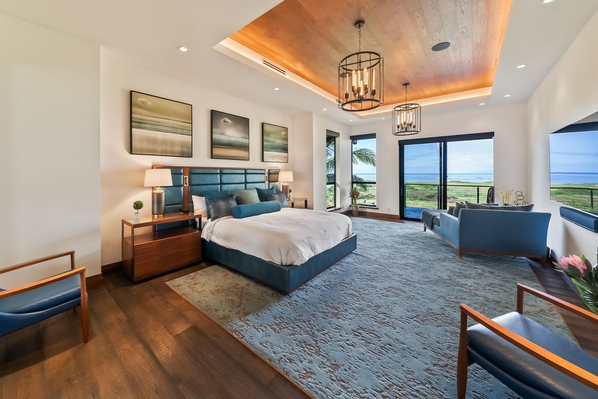 860 South Kihei Road Kihei, HI 96753 - Photo 21 of 49 a spacious bedroom with a bed a couch and dresser