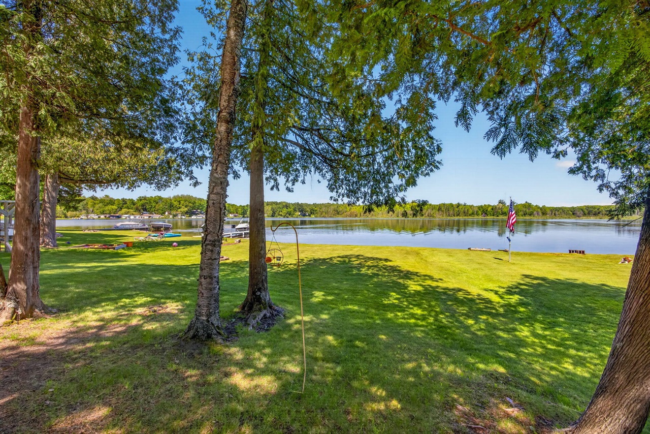 9267 Lake Drive Reed City, MI 49677 - Photo 42 of 43