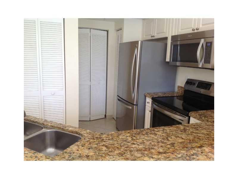 6464 West Sample Road, Unit B10 Coral Springs, FL 33067 - Photo 14 of 29 Kitchen