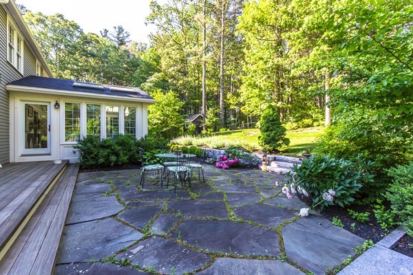 14 Plumbley Road Upton, MA 01568 - Photo 9 of 30 Gallery Image 9