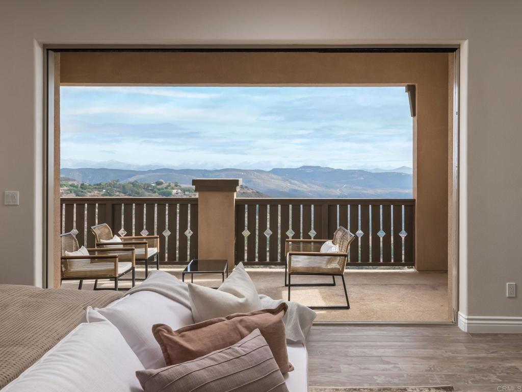 546 Ledge Street San Marcos, CA 92078 - Photo 30 of 75 a living room with furniture