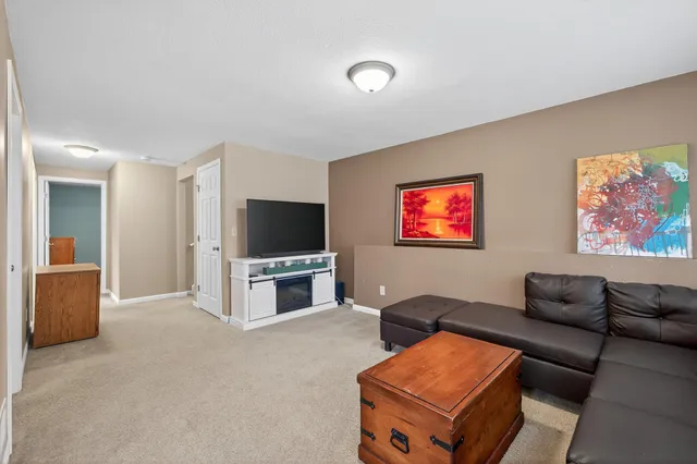 $315,000 | 229 Dogwood Road, East Bethel, MN 55092