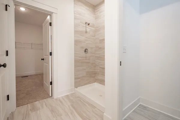 a bathroom with a tub