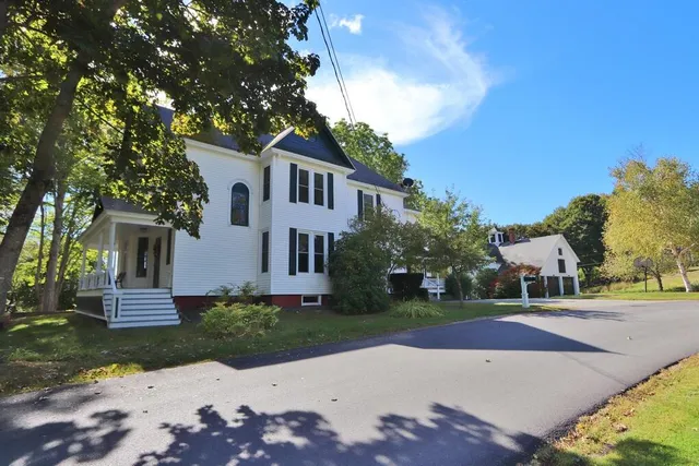 $899,900 | 59 Summer Street, Hampden, ME 04444